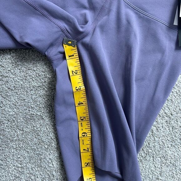 Nike Women's Zenvy Gentle-Support High-Waisted 8" Biker Shorts, XS, Violet, NWT - Picture 4 of 7